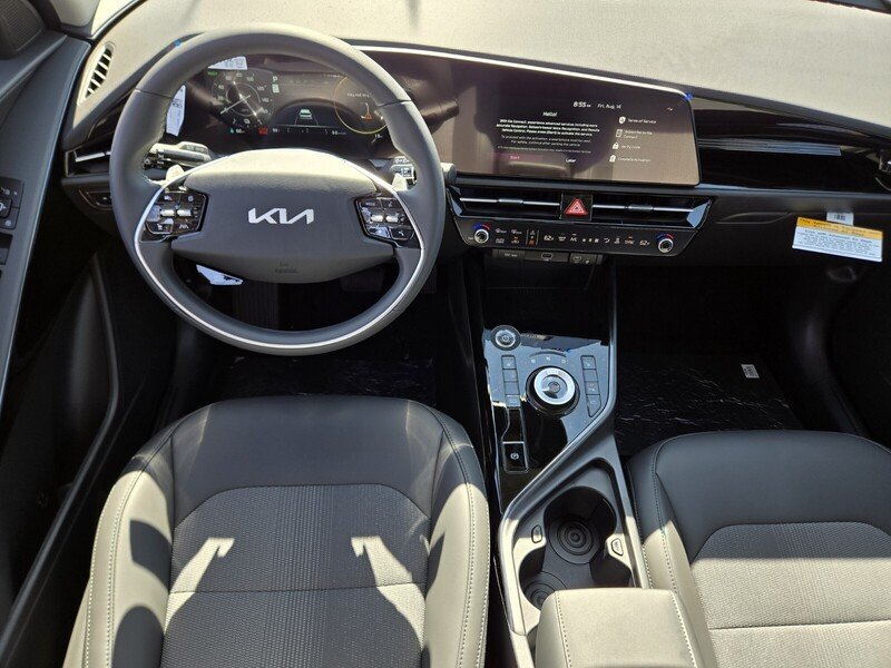 New 2026 Steel Gray Kia WIND image 8