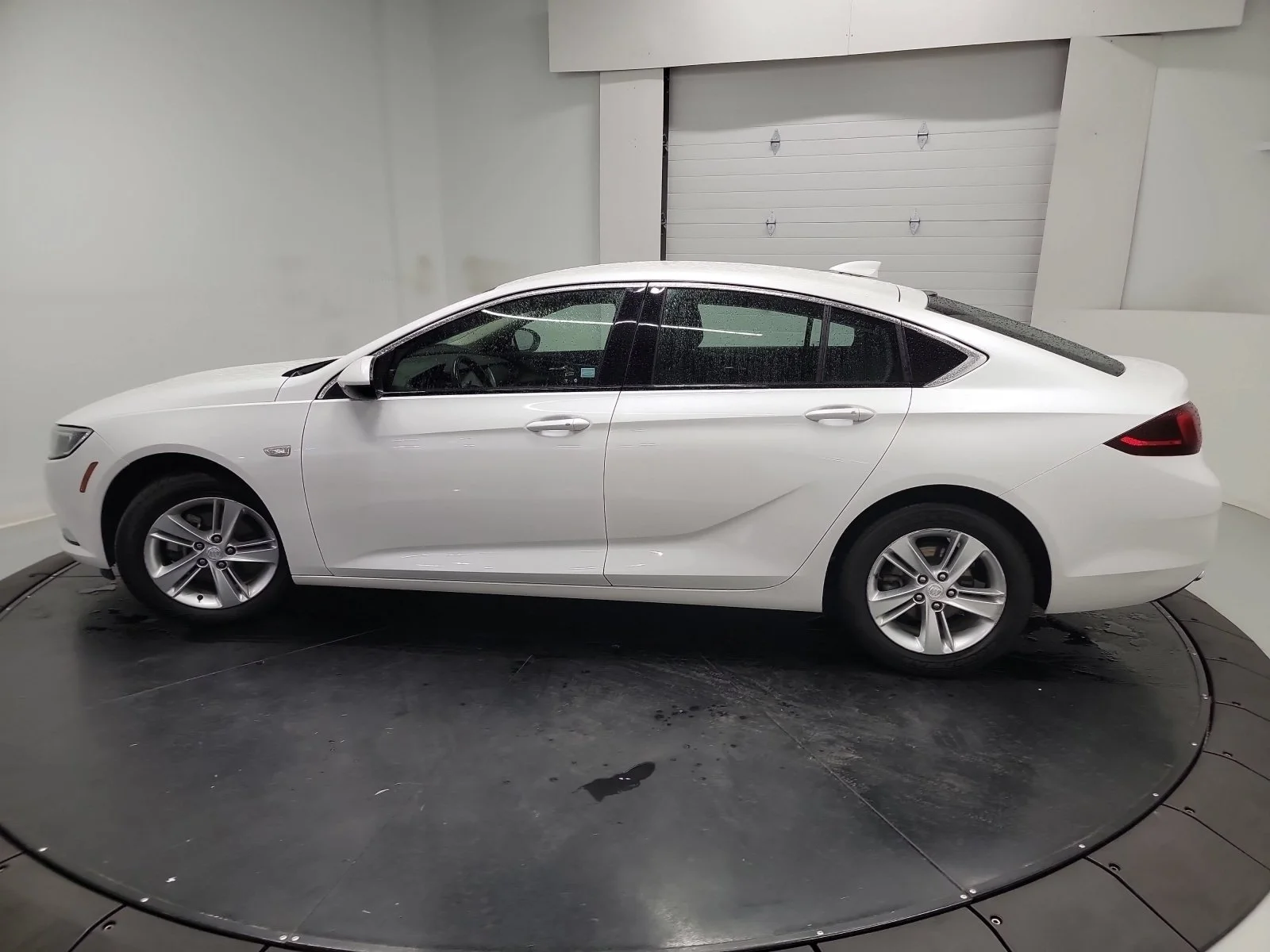 Used 2019 White Frost Tricoat Buick Preferred image 4