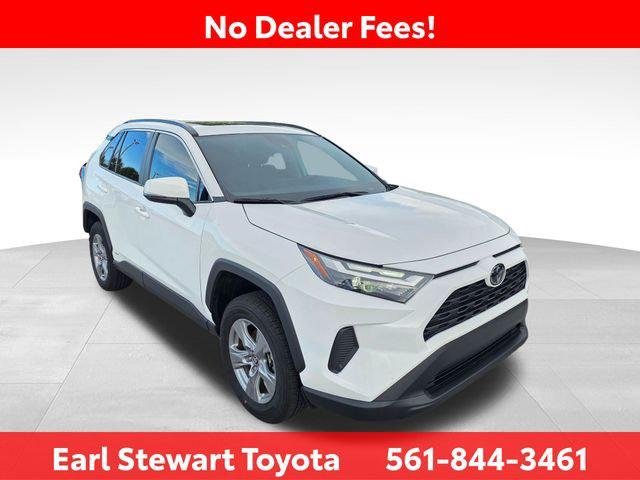 Certified Used 2025 ICE CAP Toyota  image 3