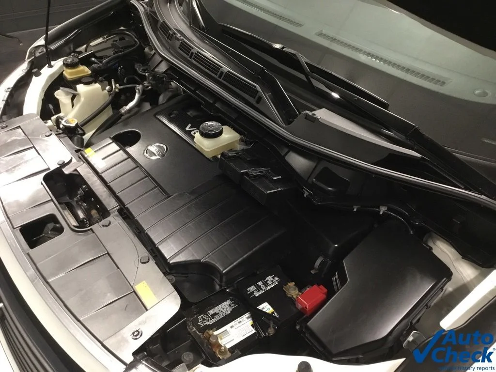 Used 2011 White Nissan 3.5 LE image 45