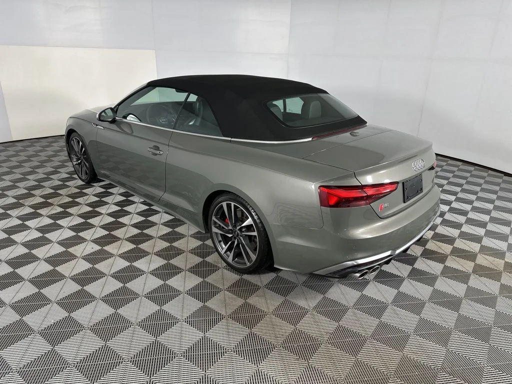 Used 2023 Gray Audi 3.0T Premium Plus image 11