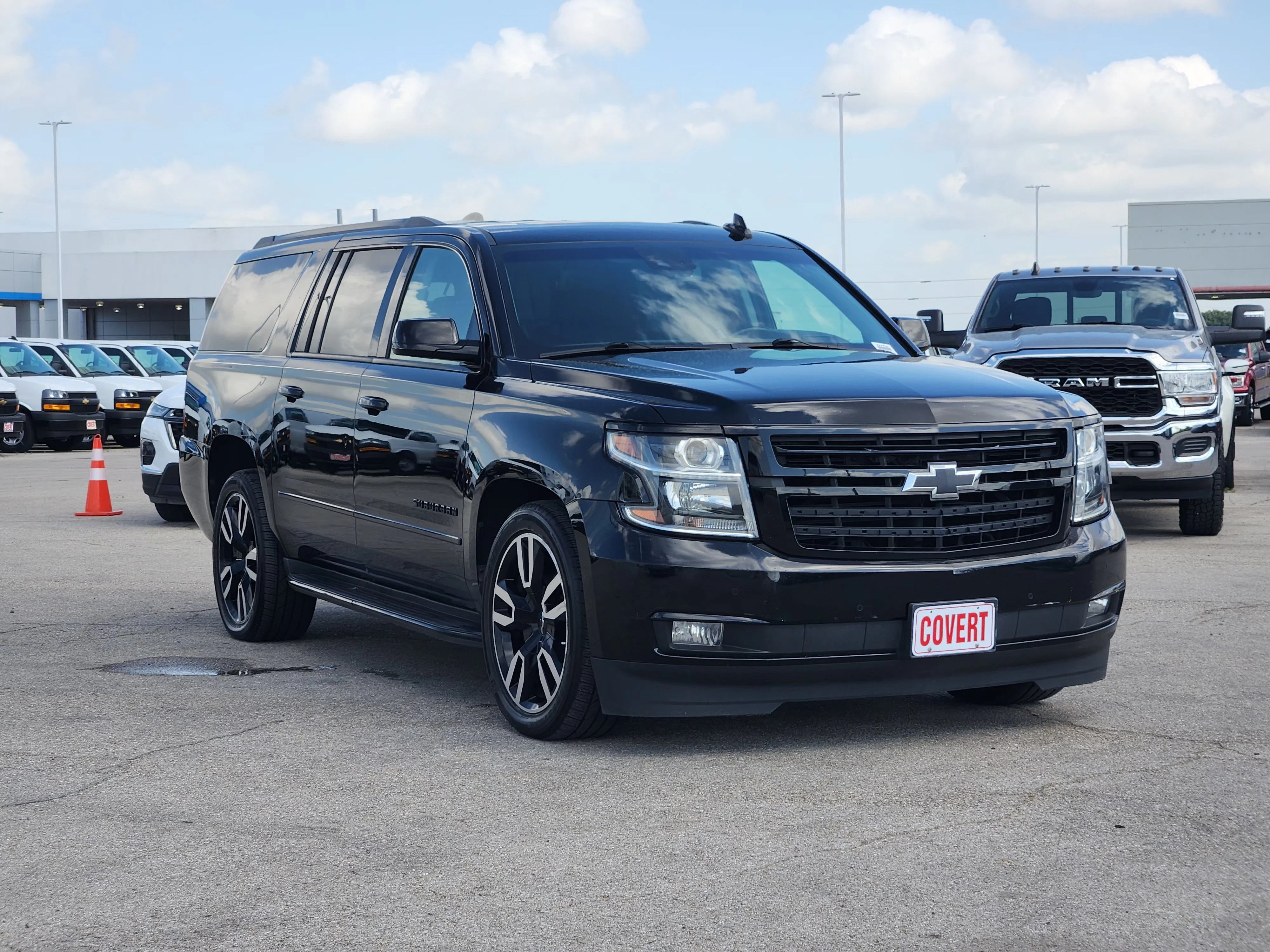 Used 2019 Black Chevrolet Premier image 3
