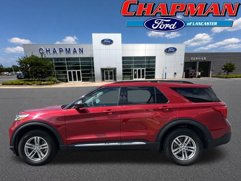 Used 2023 Red Ford XLT image 2