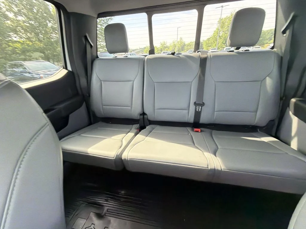 Used 2025 White Ford XL image 13