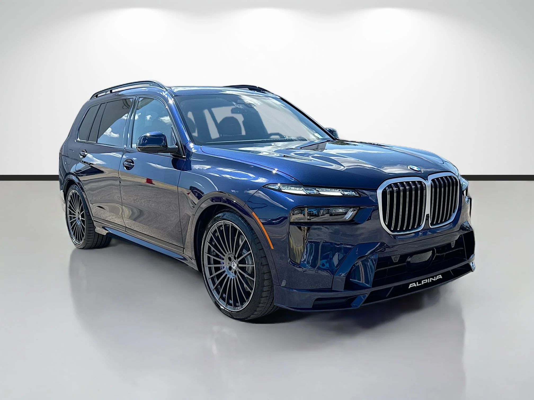 New 2026 Tanzanite Blue II Metallic BMW ALPINA XB7 image 1