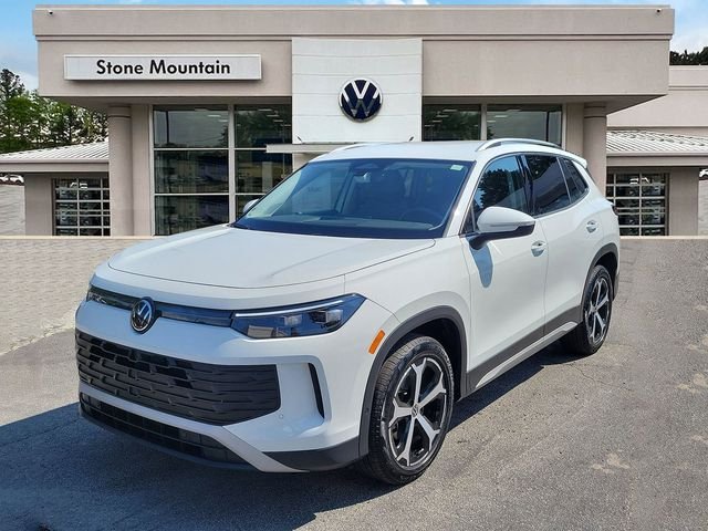 2025 Volkswagen Tiguan 2.0T SE's photo