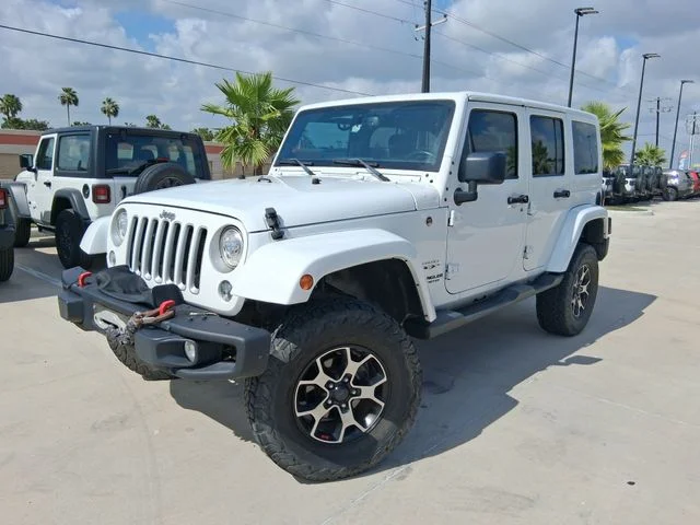 Used 2017 White Jeep Unlimited Sahara image 3