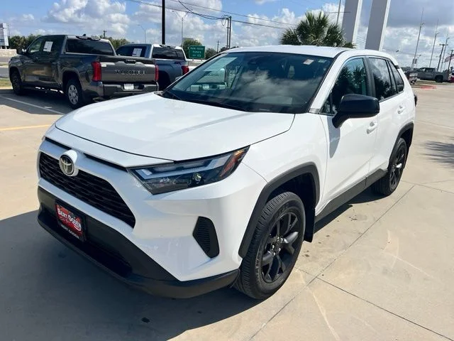 Used 2025 White Toyota LE image 3