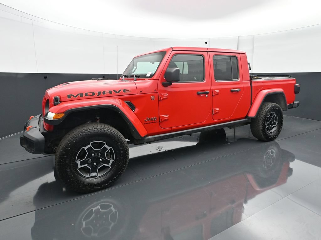 Used 2023 Firecracker Red Clearcoat Jeep Mojave 4x4 image 2