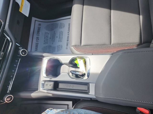 2026 Chevrolet Equinox EV RS - Photo 31