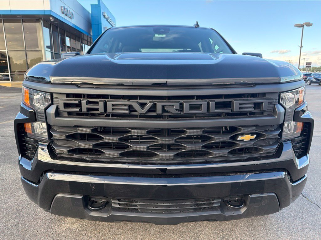2026 Chevrolet Silverado 1500 Custom - Photo 8