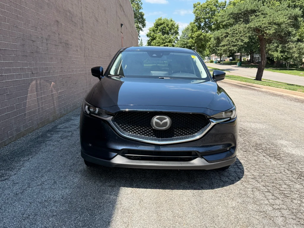 Used 2021 Deep Crystal Blue Mica Mazda Grand Touring image 2