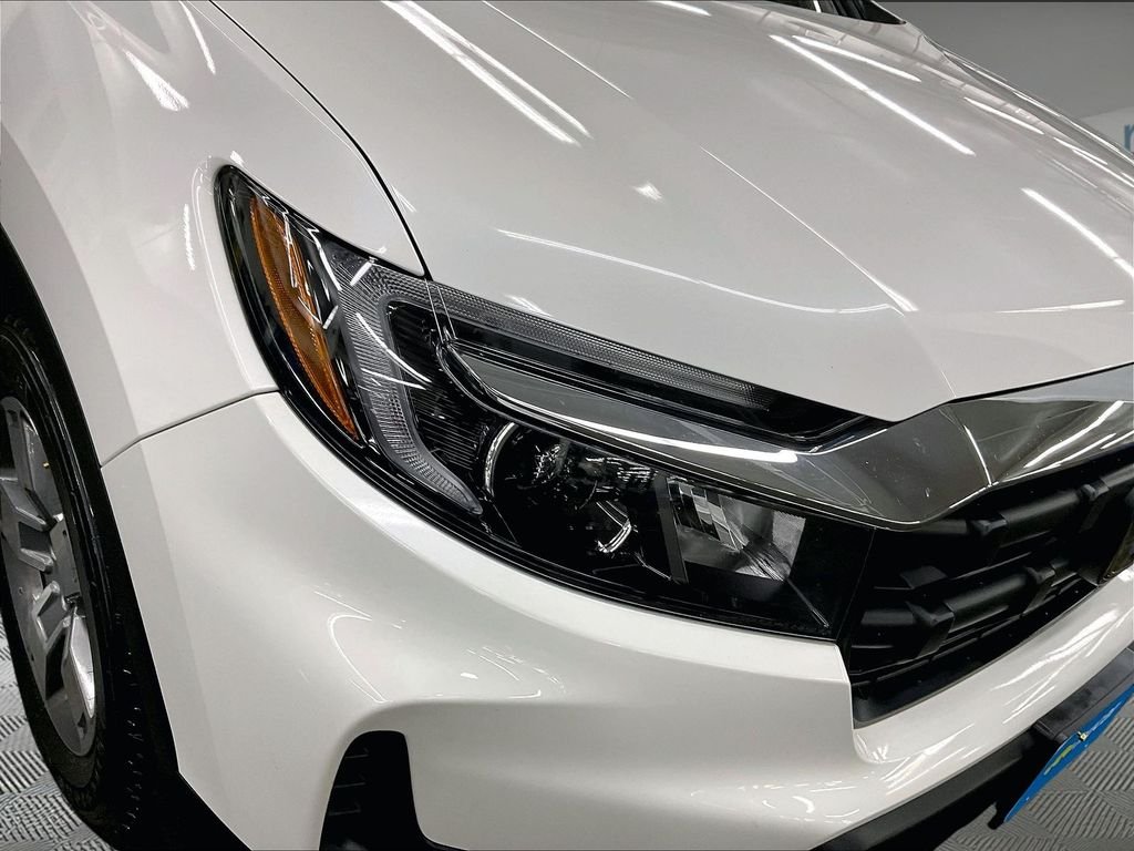Used 2024 White Honda RTL image 33