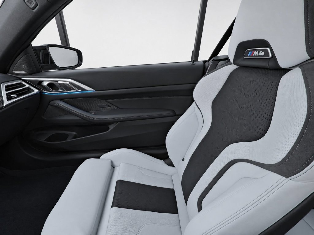 Used 2026 Black Sapphire Metallic BMW Competition image 31