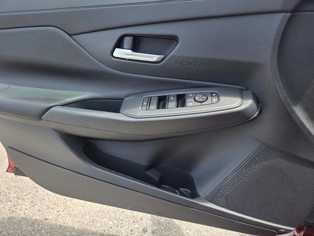 2026 Nissan Sentra SV - Photo 21