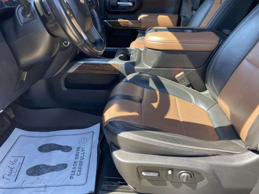 Used 2020 Brown Chevrolet High Country image 17