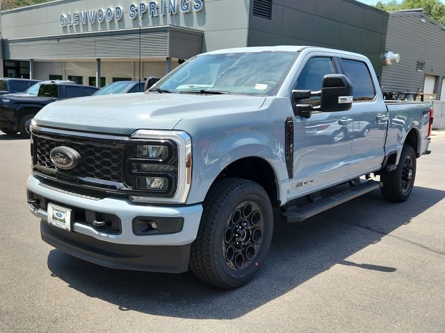 New 2026 Glacier Gray Metallic Tri-Coat Ford F-350® Lariat® image 5