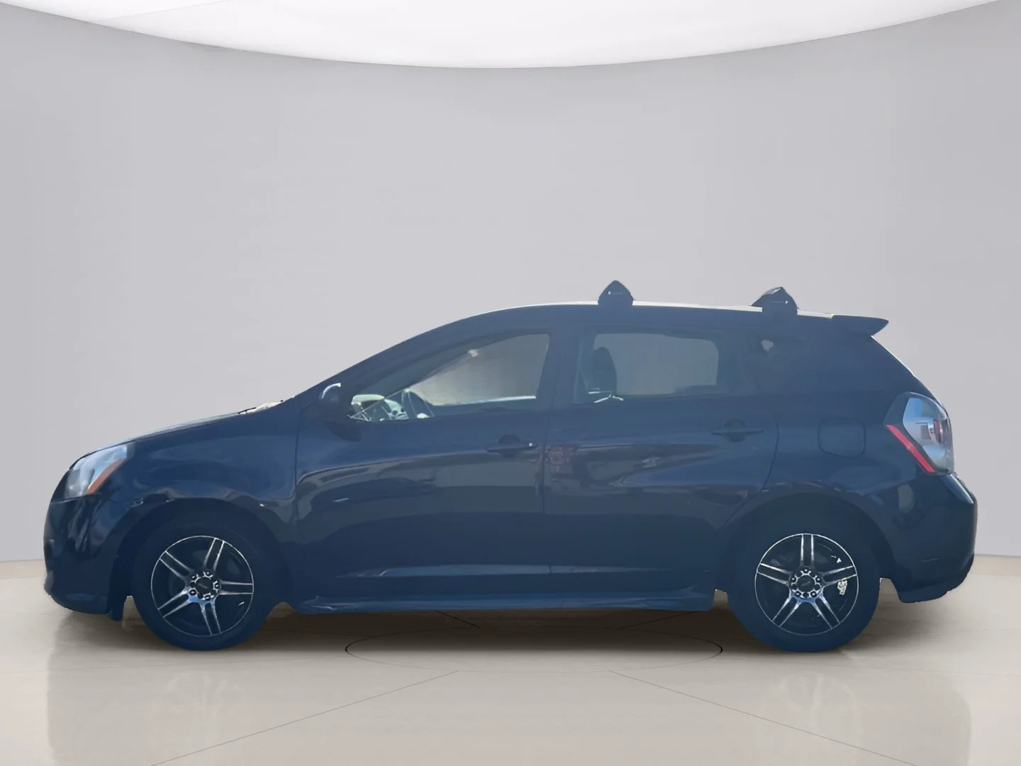Used 2009 Blue Pontiac GT image 2