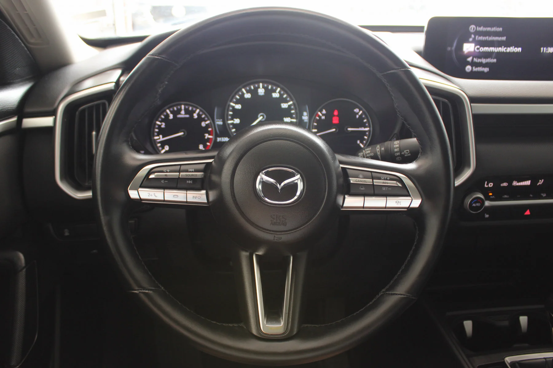 Used 2025 Jet Black Mica Mazda 2.5 S Preferred Package AWD image 8