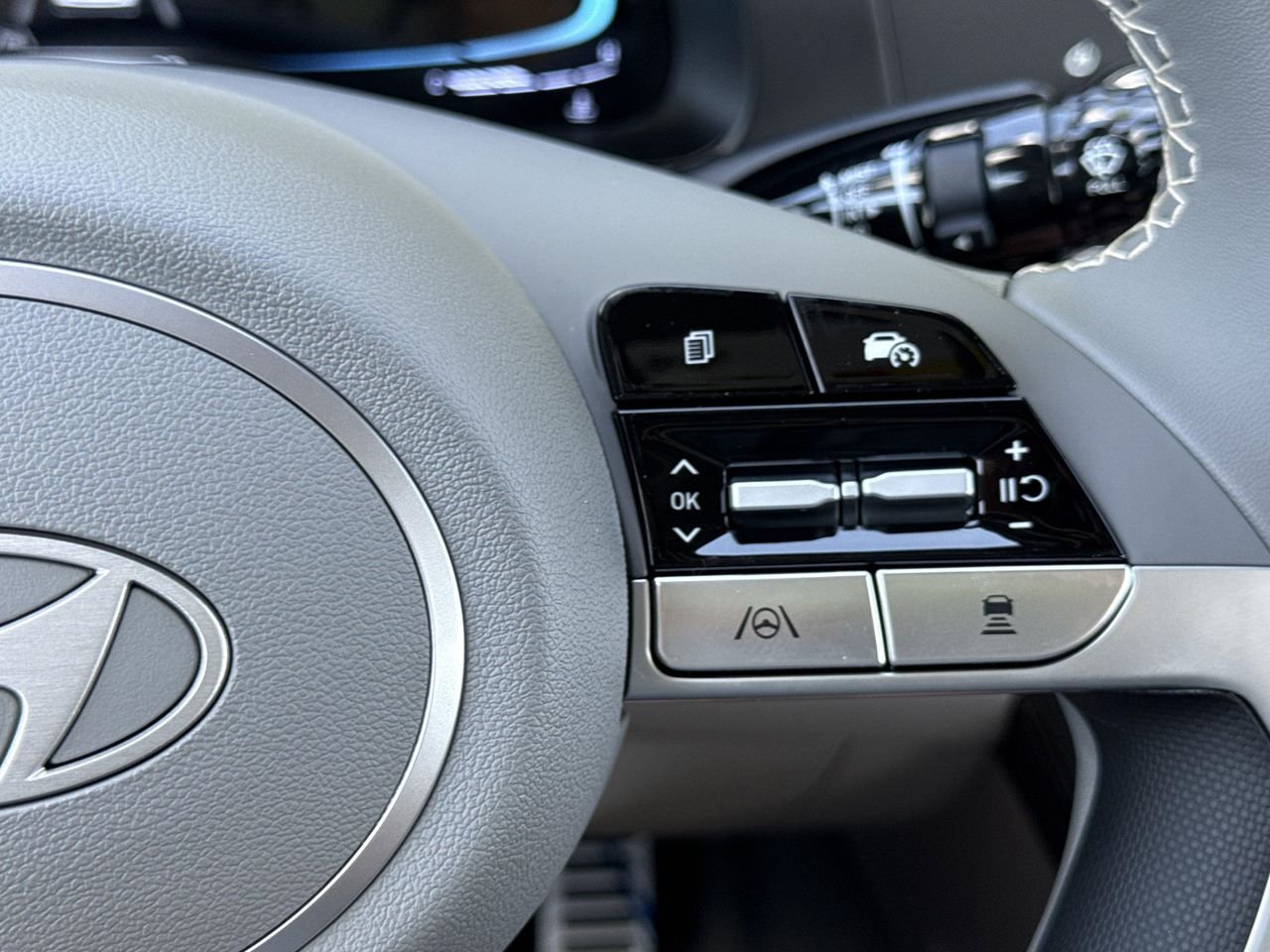 New 2026 Ecotronic Gray Hyundai SEL Sport image 21