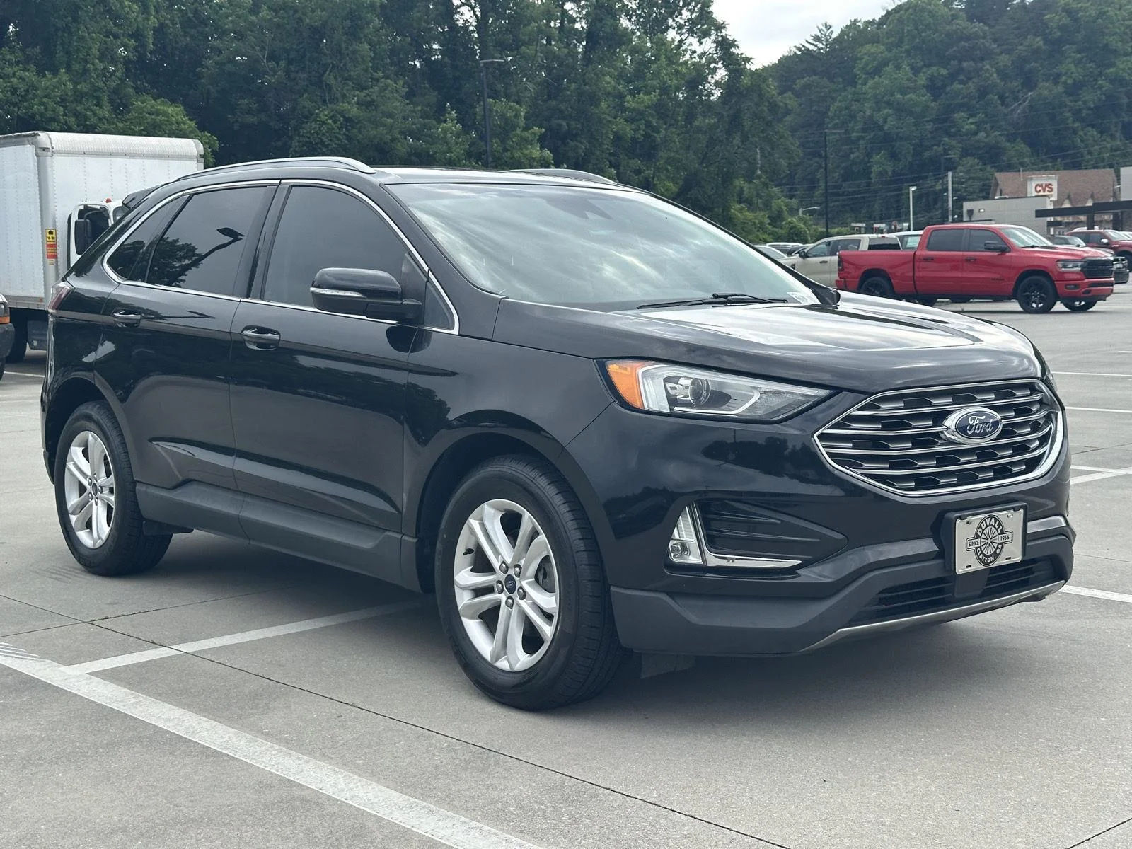 2019 Ford Edge SEL's photo