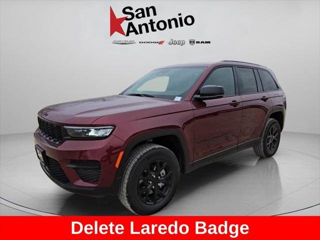 New 2025 Velvet Red Pearl-Coat Exterior Paint Jeep Altitude X image 7