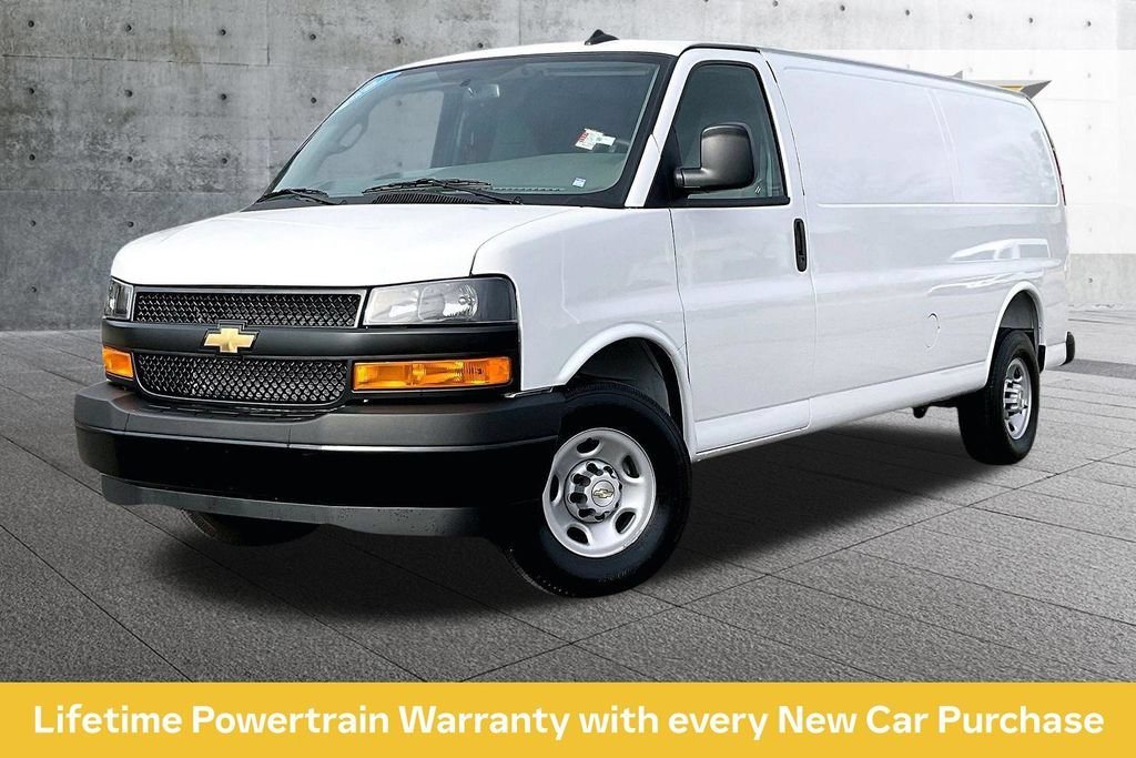 2025 Chevrolet Express Cargo