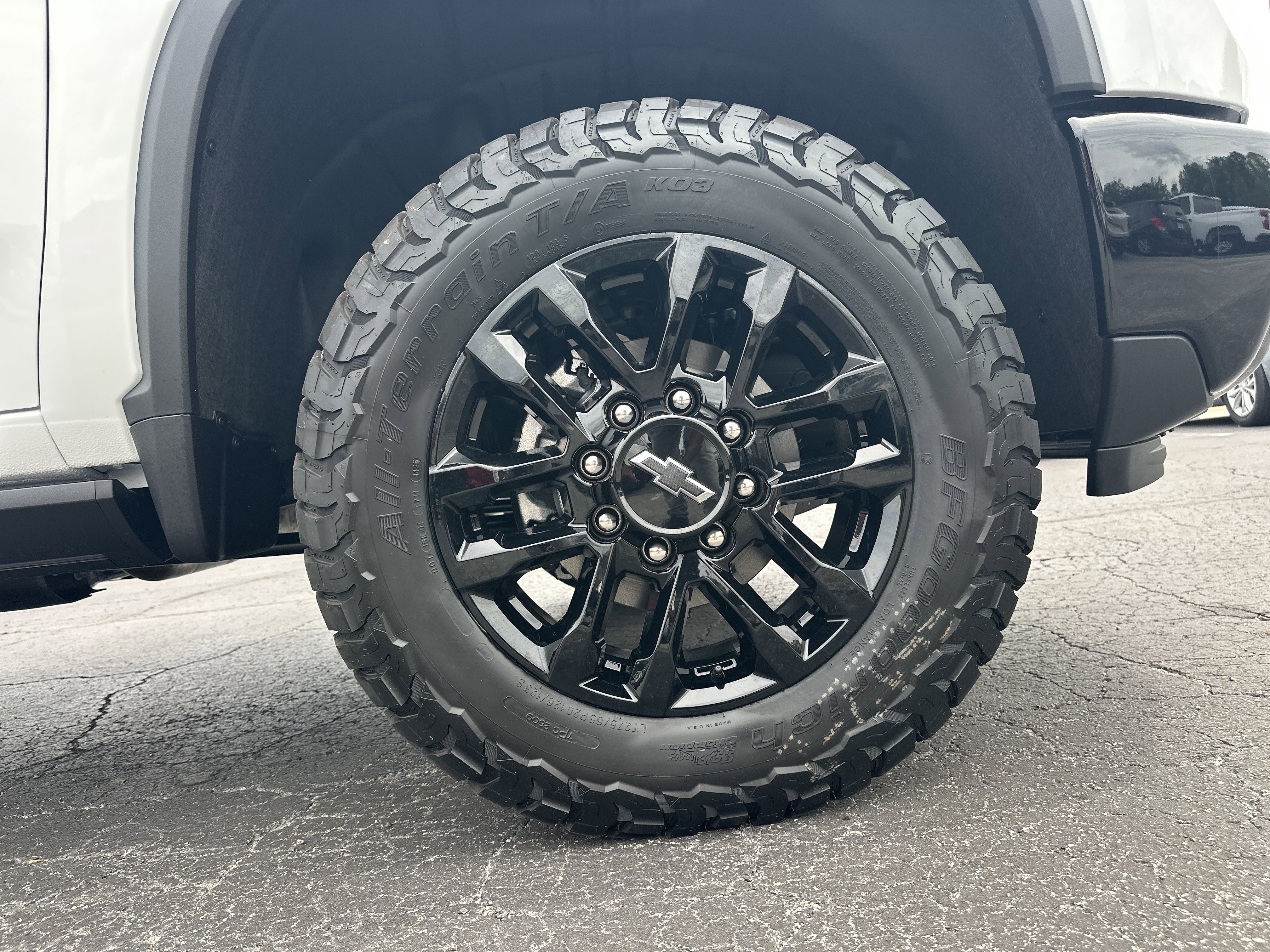 2026 Chevrolet Silverado 2500 HD LTZ - Photo 13