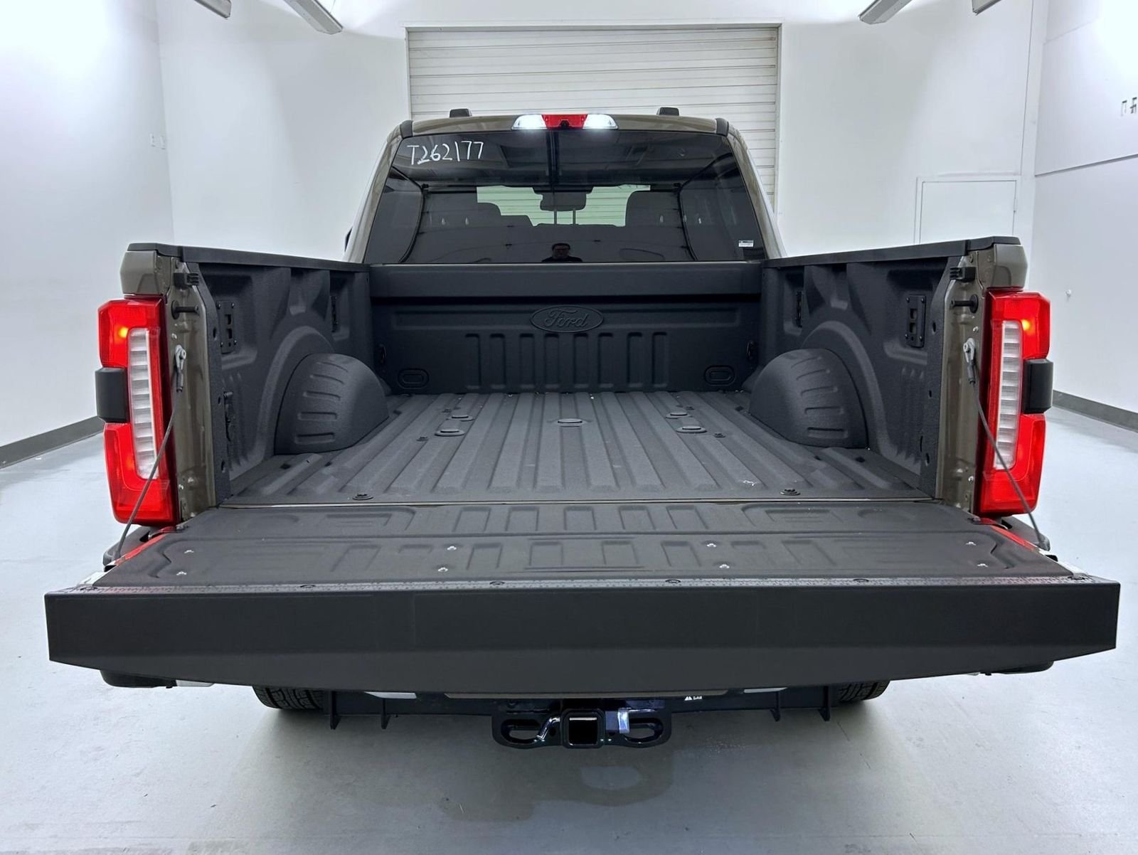 New 2026 Marsh Gray Ford XLT image 22