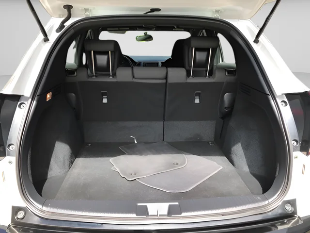 Used 2020  Honda Sport image 9