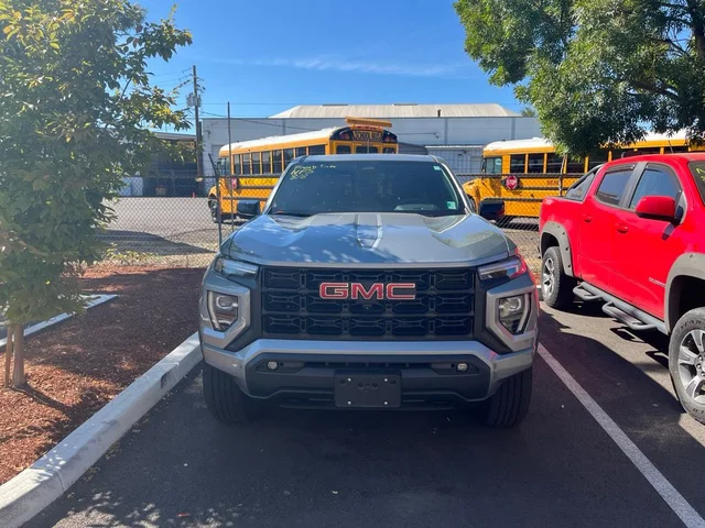 2025 GMC Canyon Elevation