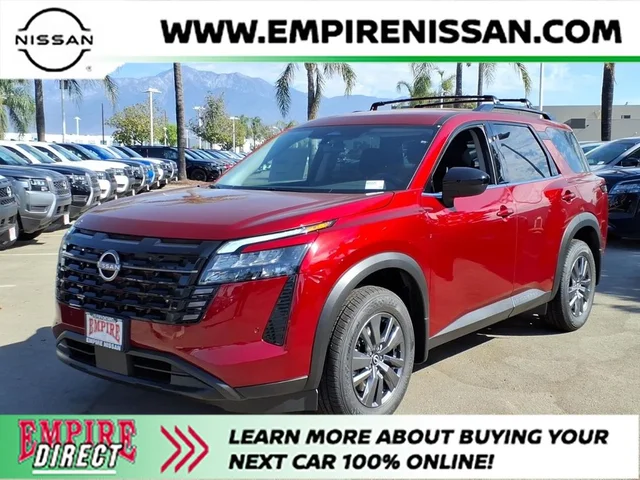2026 Nissan Pathfinder SV