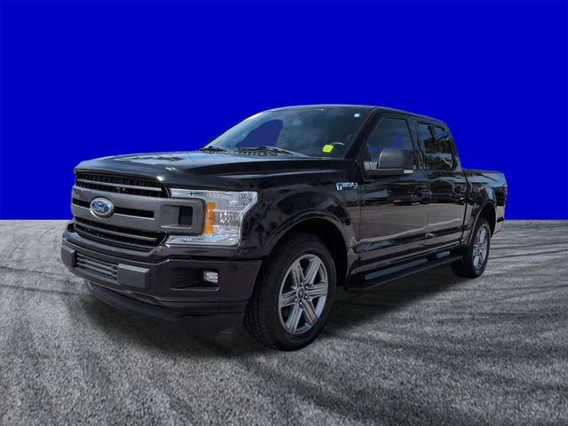 Used 2018 Red Ford XLT image 8