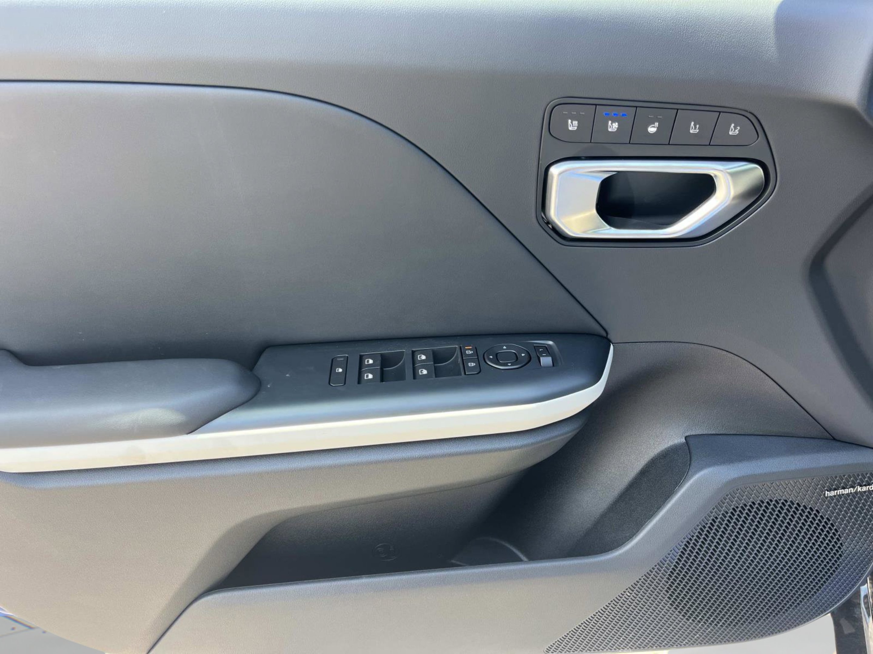 New 2026 Wave Blue Kia GT-Line image 18