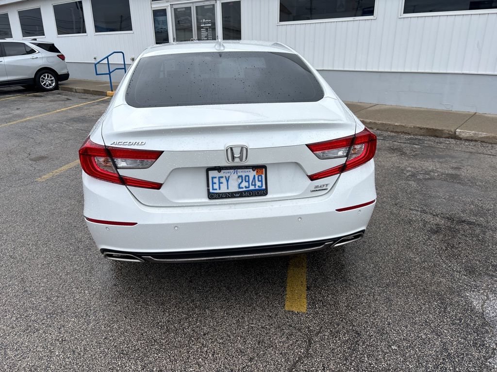 Used 2021  Honda Touring image 5