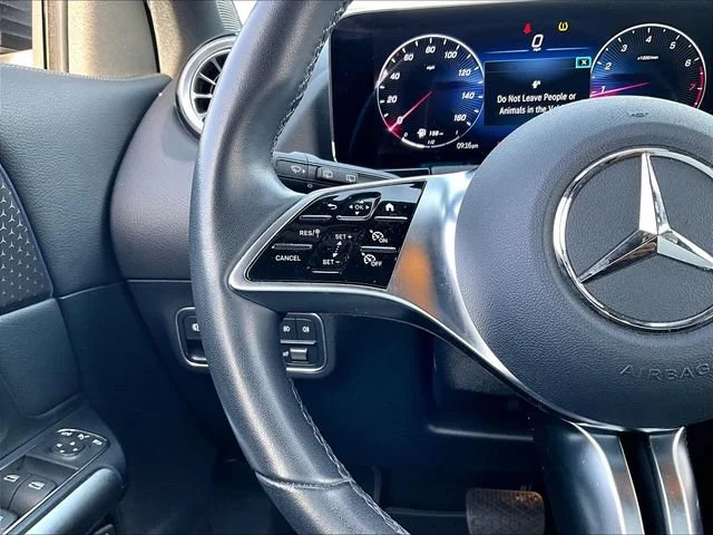 Used 2025 Black Mercedes-Benz GLA 250 image 23
