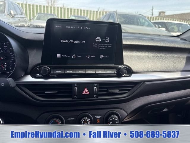 2023 Kia Forte LXS - Photo 19