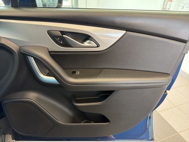 Used 2022 Blue Glow Metallic Chevrolet LT image 14