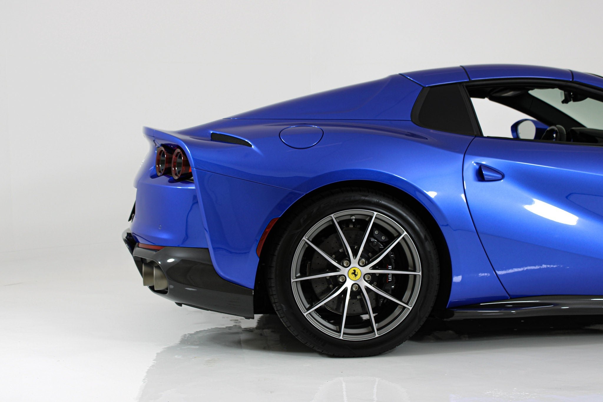 2022 Ferrari 812 GTS Base - Photo 43