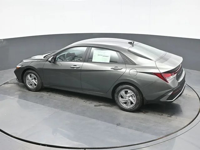 New 2026 Gray Hyundai SE image 11