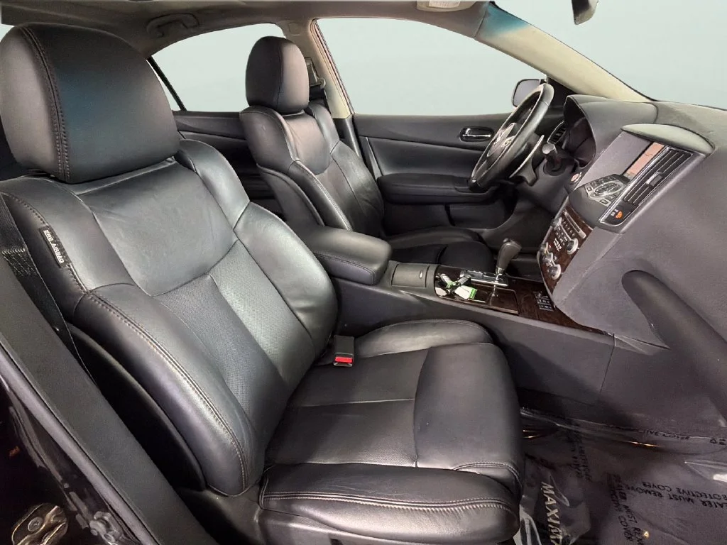 Used 2010  Nissan 3.5 SV w/Premium Pkg image 35