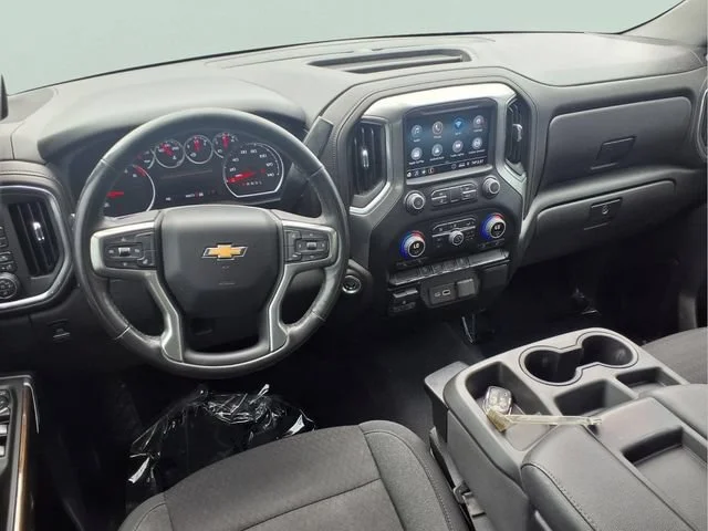 Used 2023 Black Chevrolet LT image 4