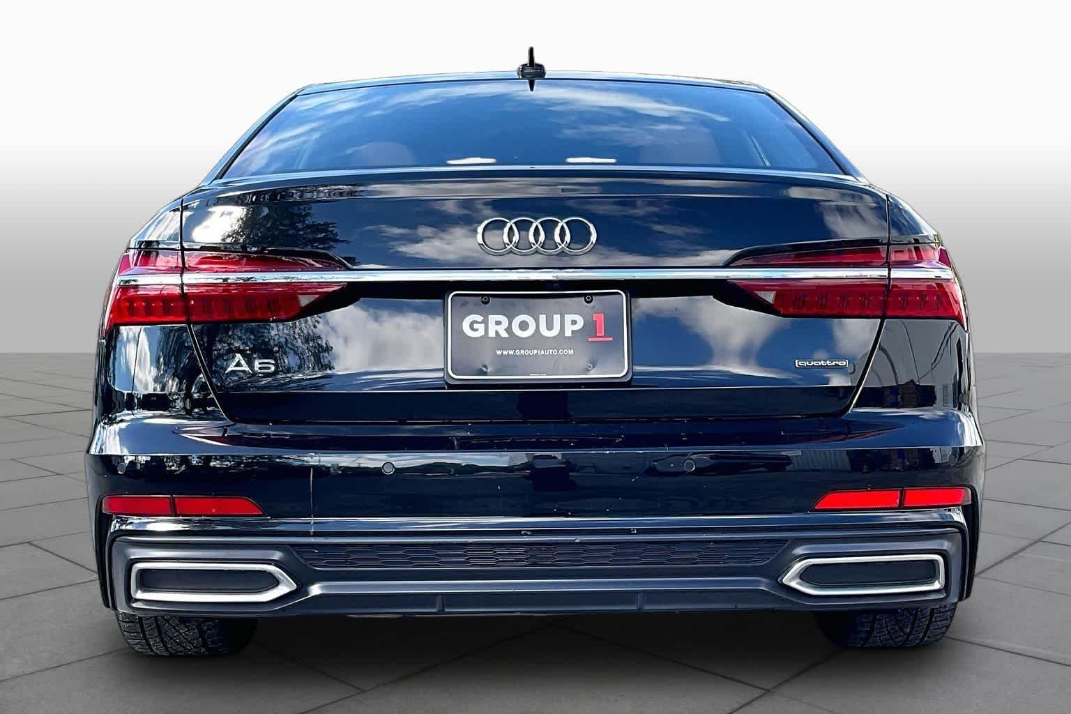 Used 2019 Mythos Black Metallic Audi Premium Plus image 4