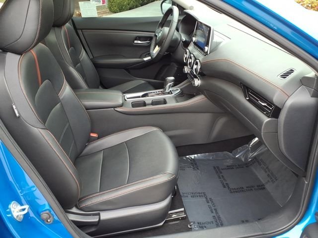 Used 2022 Blue Nissan SR image 16