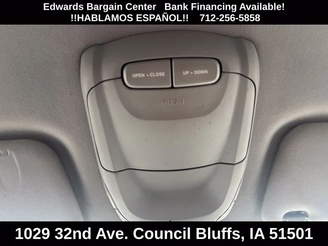 Used 2004 Silver Hyundai LX image 21