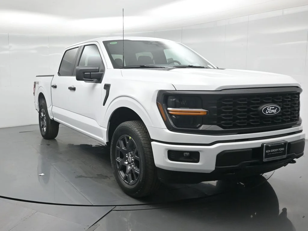 New 2026 Oxford White Ford STX image 22