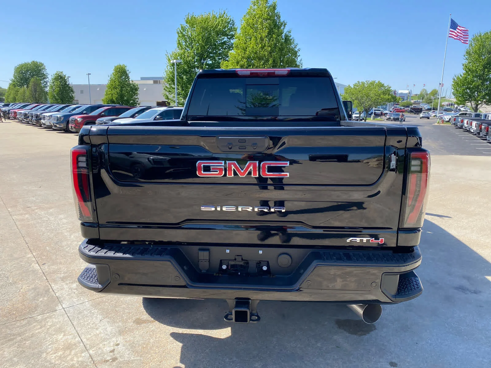 New 2026 Onyx Black GMC AT4 image 7
