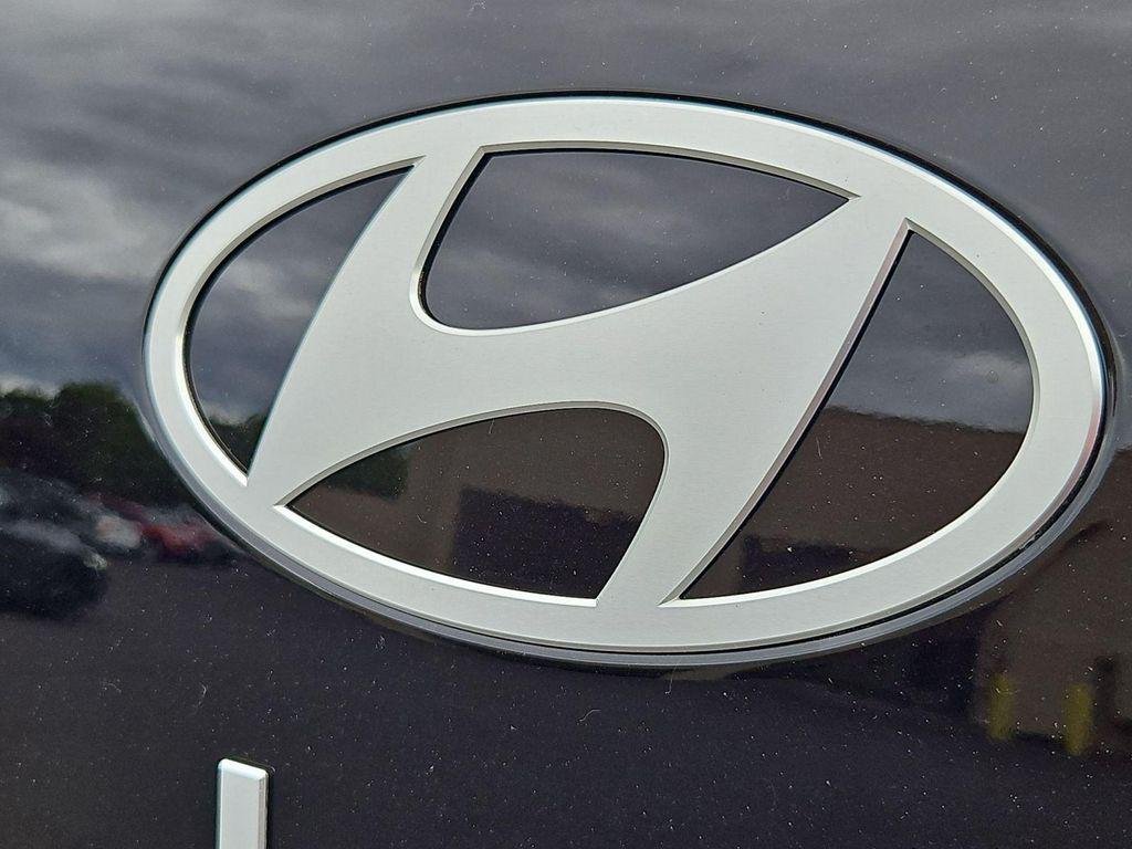 New 2026 Red Hyundai SEL AWD image 25