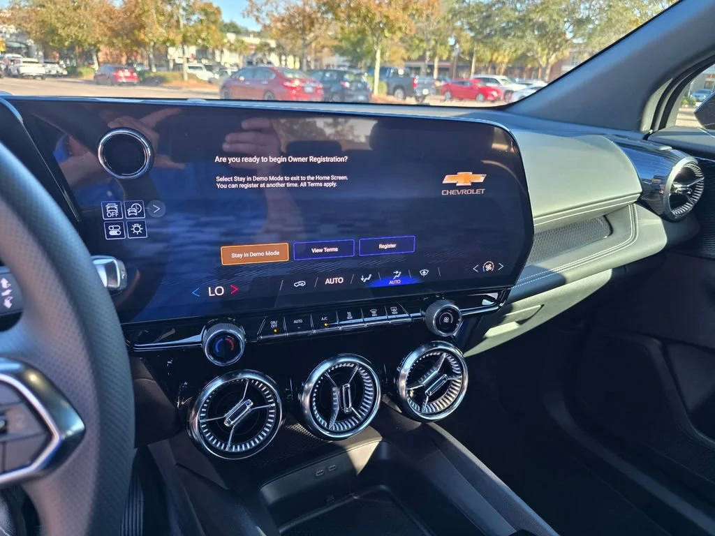 2025 Chevrolet Blazer EV LT - Photo 14