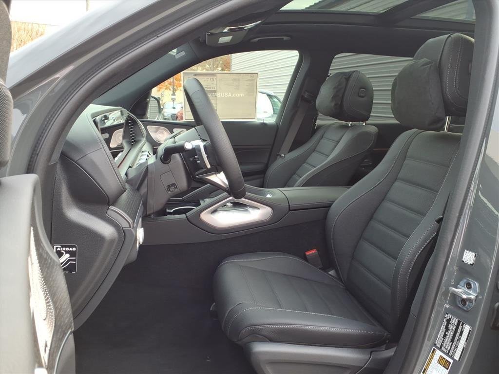 Used 2026 MANUFAKTUR Signature Silicon Grey Mercedes-Benz GLS 450 image 12
